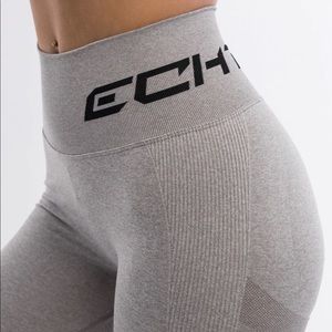 NEW ECHT Arise Scrunch Leggings